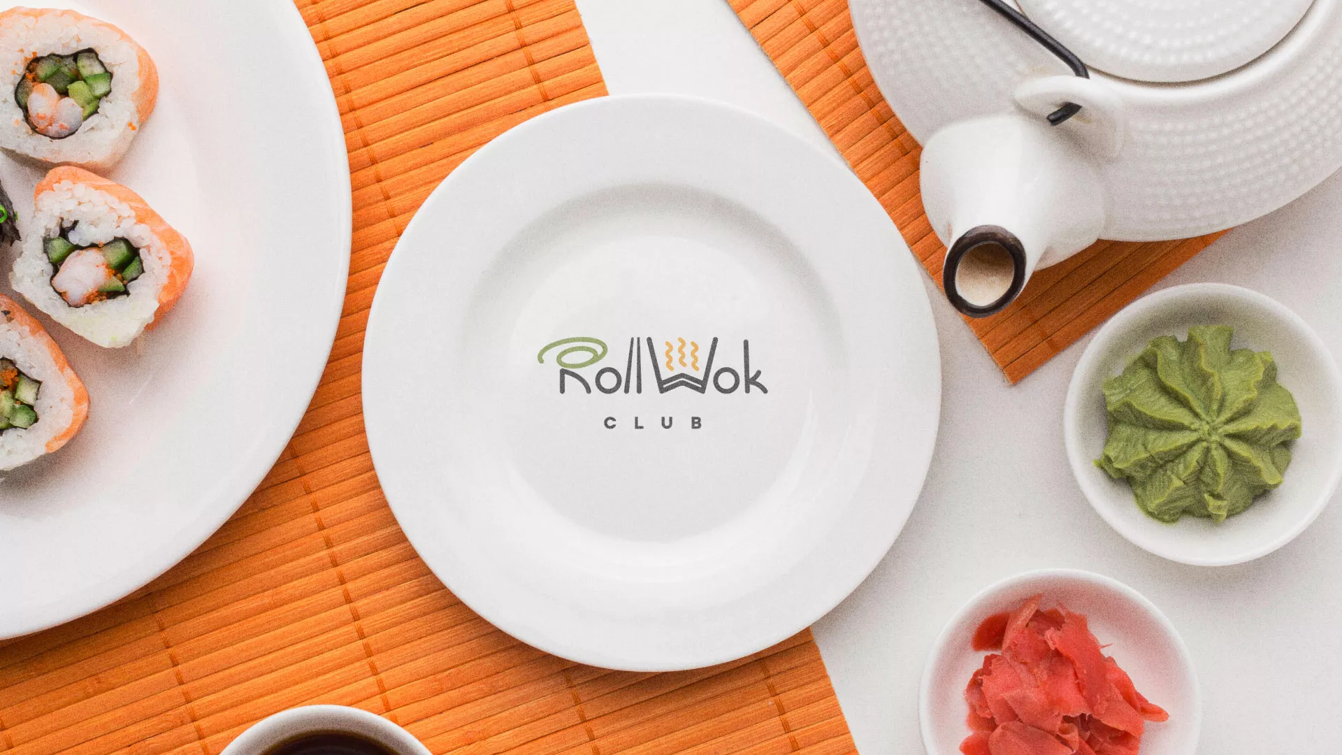 Разработка логотипа и фирменного стиля в Покачах для суши-бара «Roll Wok Club»